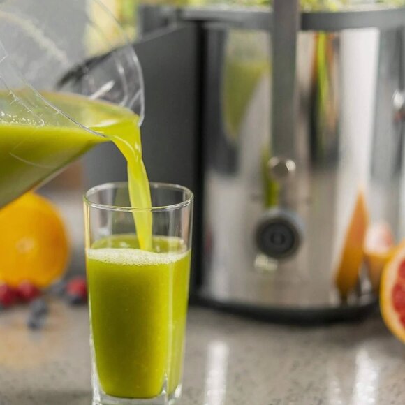 Bella High Power Juice Extractor 1000W Centrifugal Juicer - Black/Silver - Picture 7 of 16